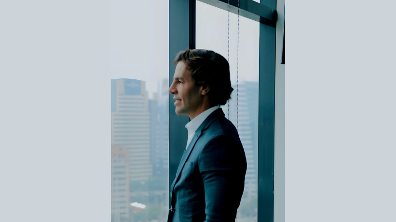 Liderança que inspira ação: como liderar pelo exemplo e gerar movimento real Liderança que inspira ação: como liderar pelo exemplo e gerar movimento real, por Ian dos Anjos Cunha.