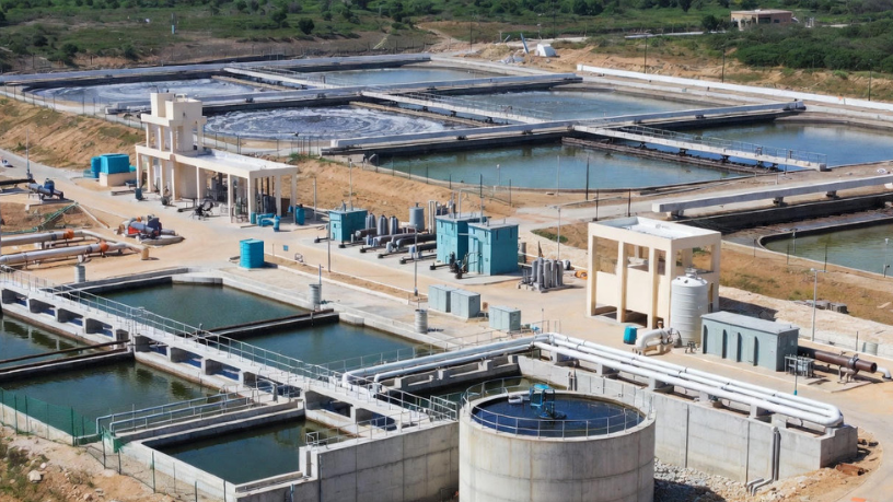 Marcio Andre Savi ressalta que saneamento básico impacta diretamente saúde pública e dignidade.