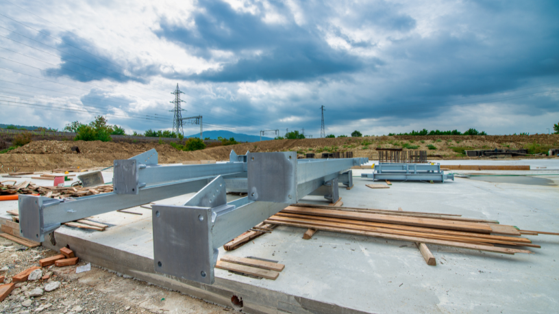 Tecnologia como infraestrutura invisível da competitividade moderna A tecnologia atua como infraestrutura invisível que sustenta a competitividade moderna, como destaca Andre de Barros Faria.