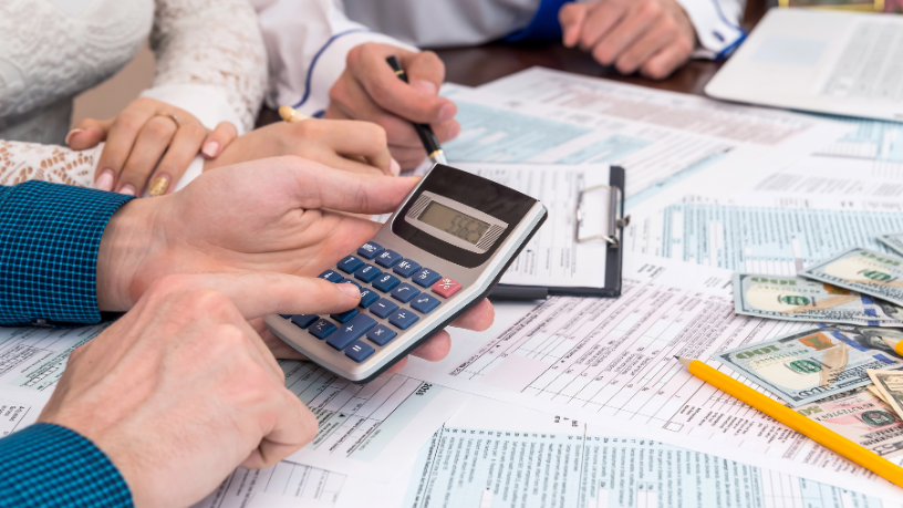 Tecnologia e governança fiscal caminham juntas na tributação algorítmica, como destaca Victor Boris Santos Maciel neste artigo.