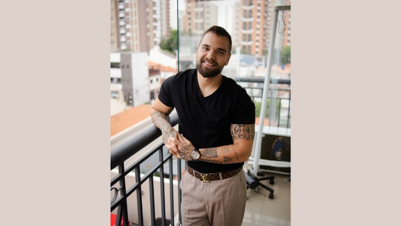 Por que você sente fome mesmo comendo demais? Lucas Peralles evidencia a teoria da alavancagem proteica Lucas Peralles